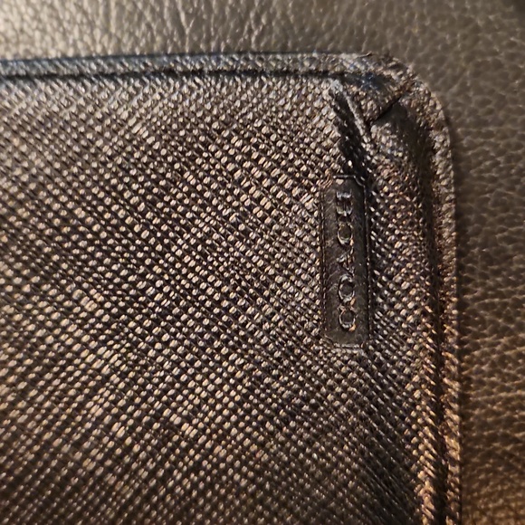 Coach Black Signature Leather wallet/wristlet - Picture 4 of 6